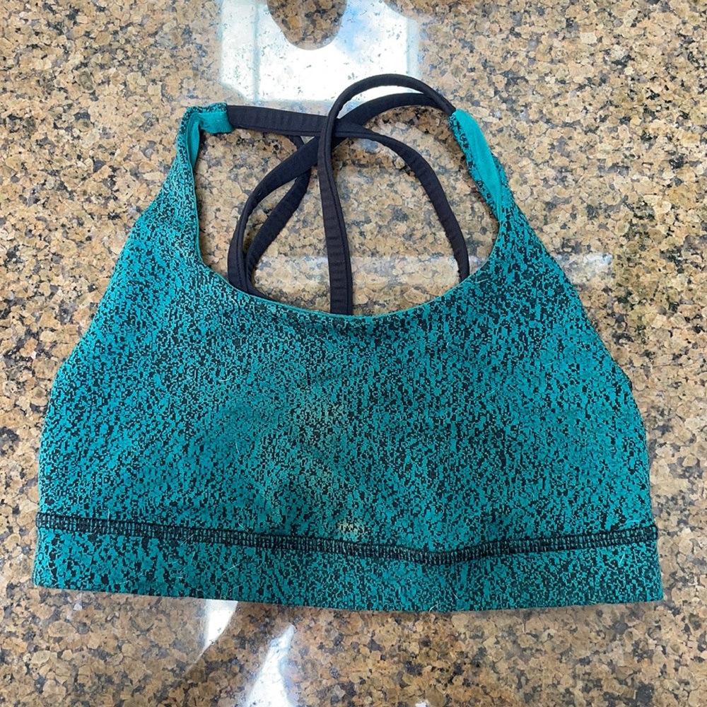 Lululemon energy bra, size 4